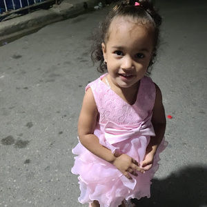 Meet your Posher, Yenny